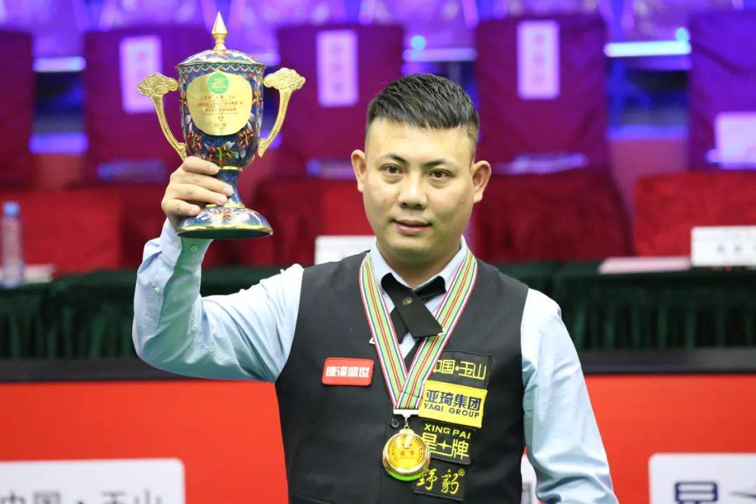 巴萨的战术 巴萨的战术